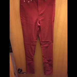 Maroon stretchy bottoms